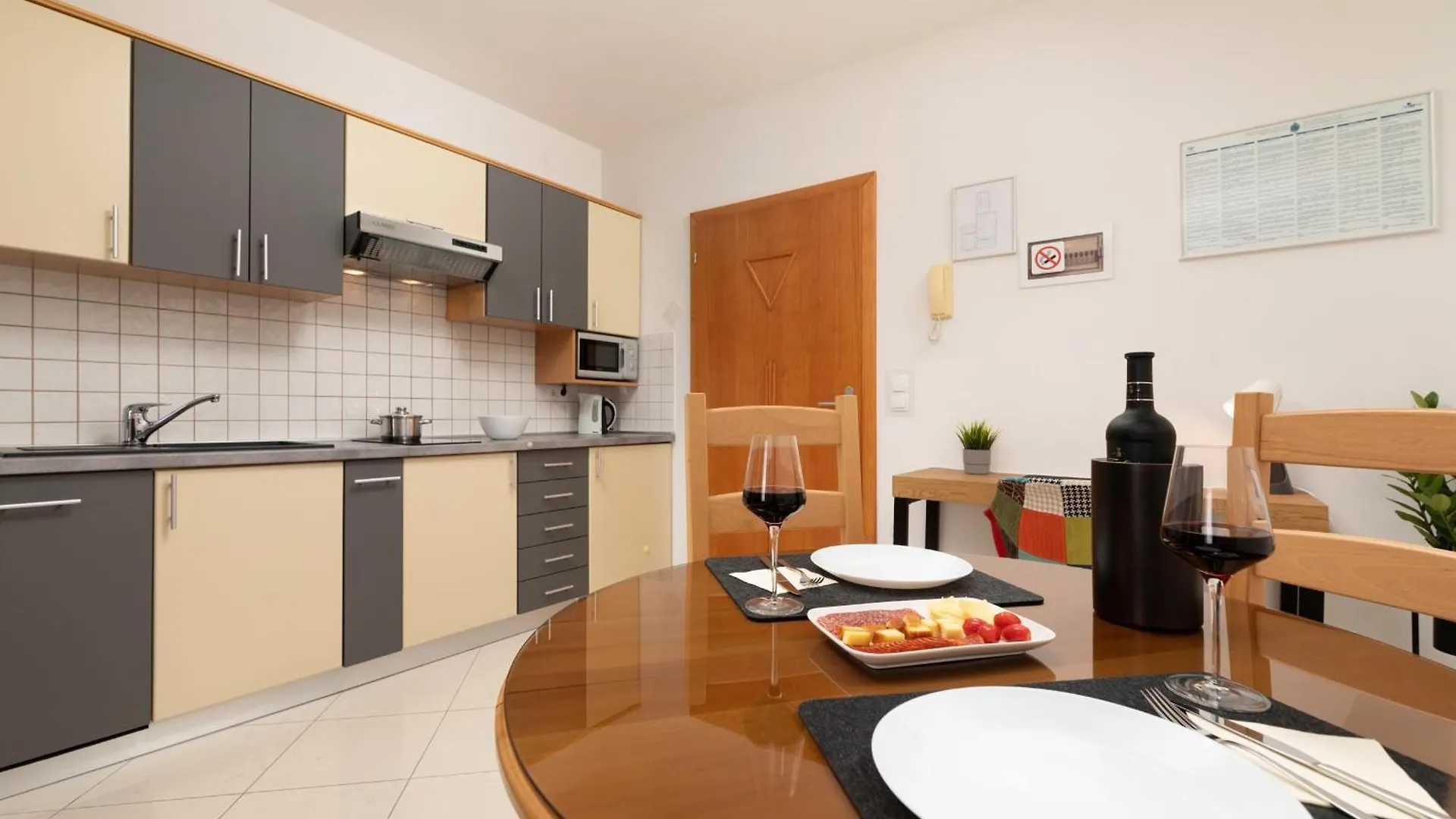Apartments Kvarner Malinska