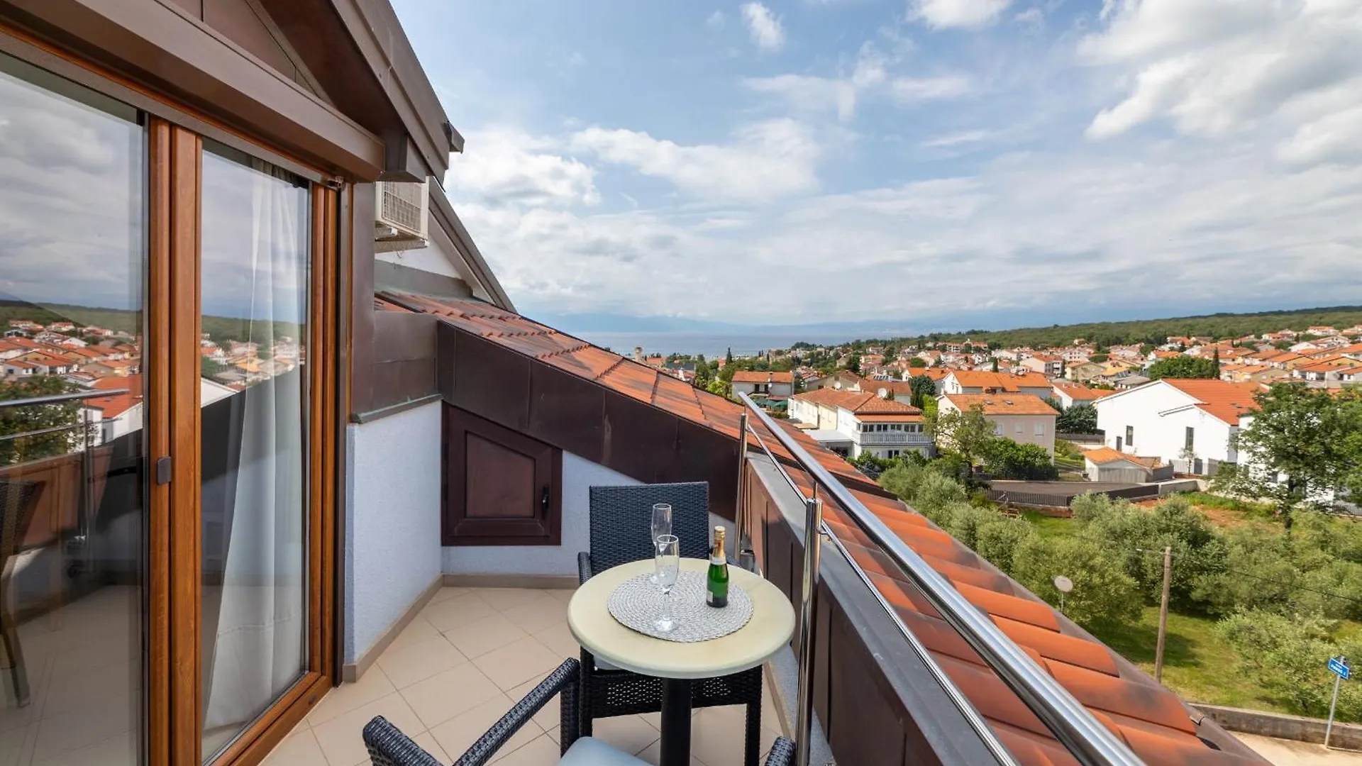 Apartments Kvarner Malinska