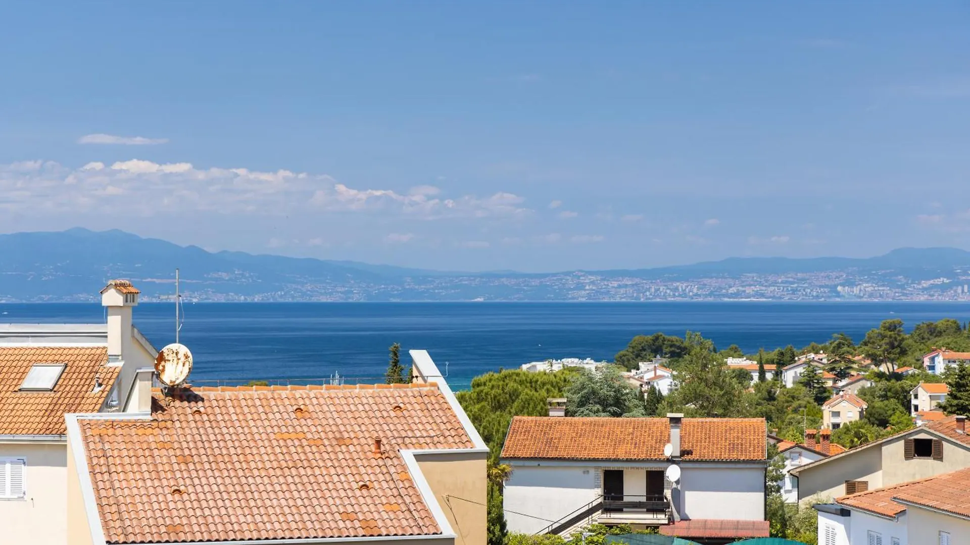 Apartments Kvarner Malinska 0*,  Croatia